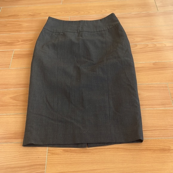 THREE PIECE SUIT BY SANDRA ANGELOZZI - Picture 3 of 3